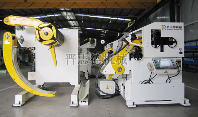 送料機成品倉庫 送料機成品倉庫