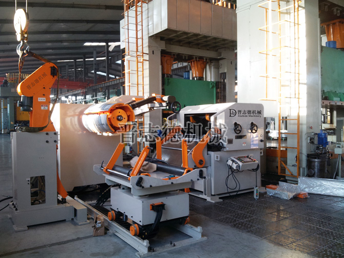 三合一送料機(jī)使用,富士康集團(tuán)使用現(xiàn)場 三合一送料機(jī)使用,富士康集團(tuán)使用現(xiàn)場