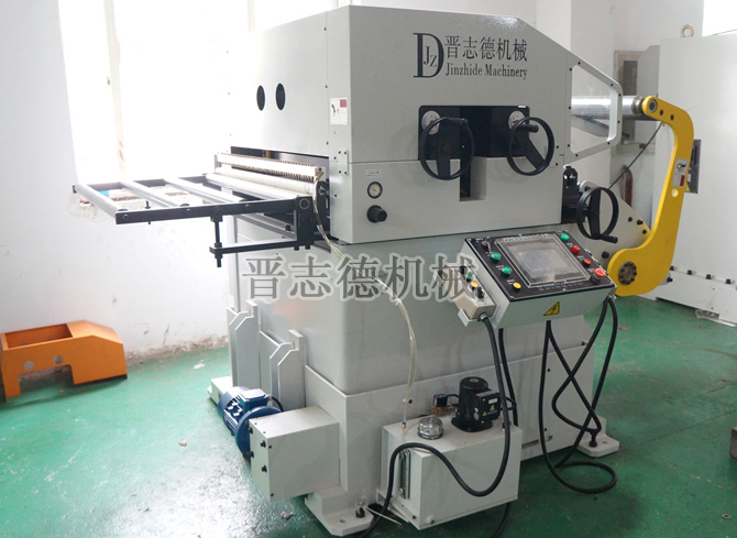 給油機配三合一送料機 給油機配三合一送料機