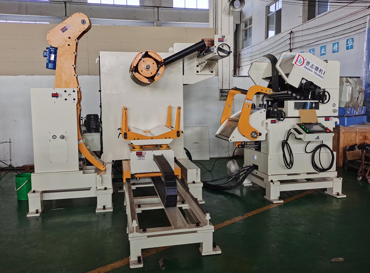 厚板三合一送料機出口 北京客戶選購三合一送料機