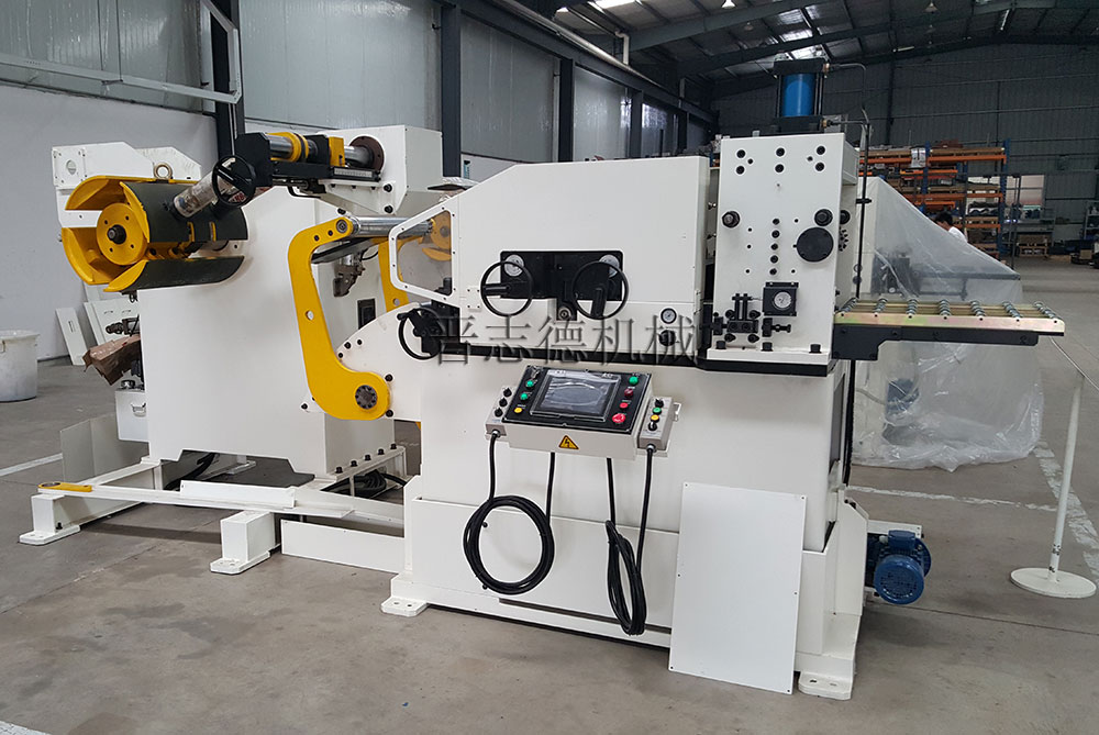 三合一送料機(jī)生產(chǎn) 三合一送料機(jī)生產(chǎn)