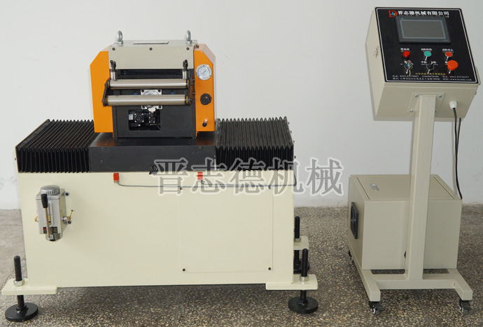 偏擺NC送料機(jī)