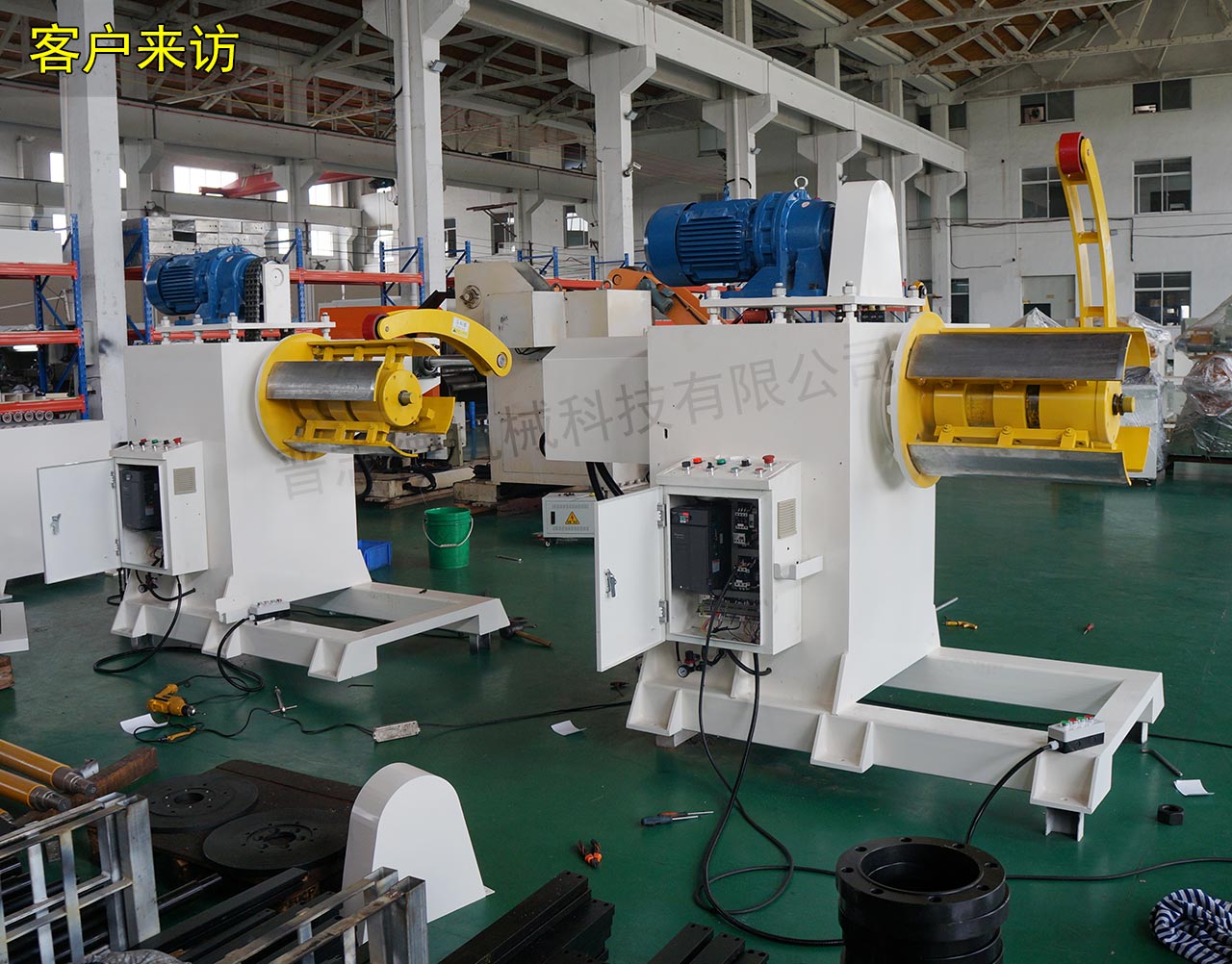 汽車(chē)配件送料機(jī),汽車(chē)沖床送料機(jī) 汽車(chē)配件送料機(jī),汽車(chē)沖床送料機(jī)