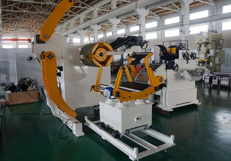 山東三合一送料機(jī) 山東三合一送料機(jī)