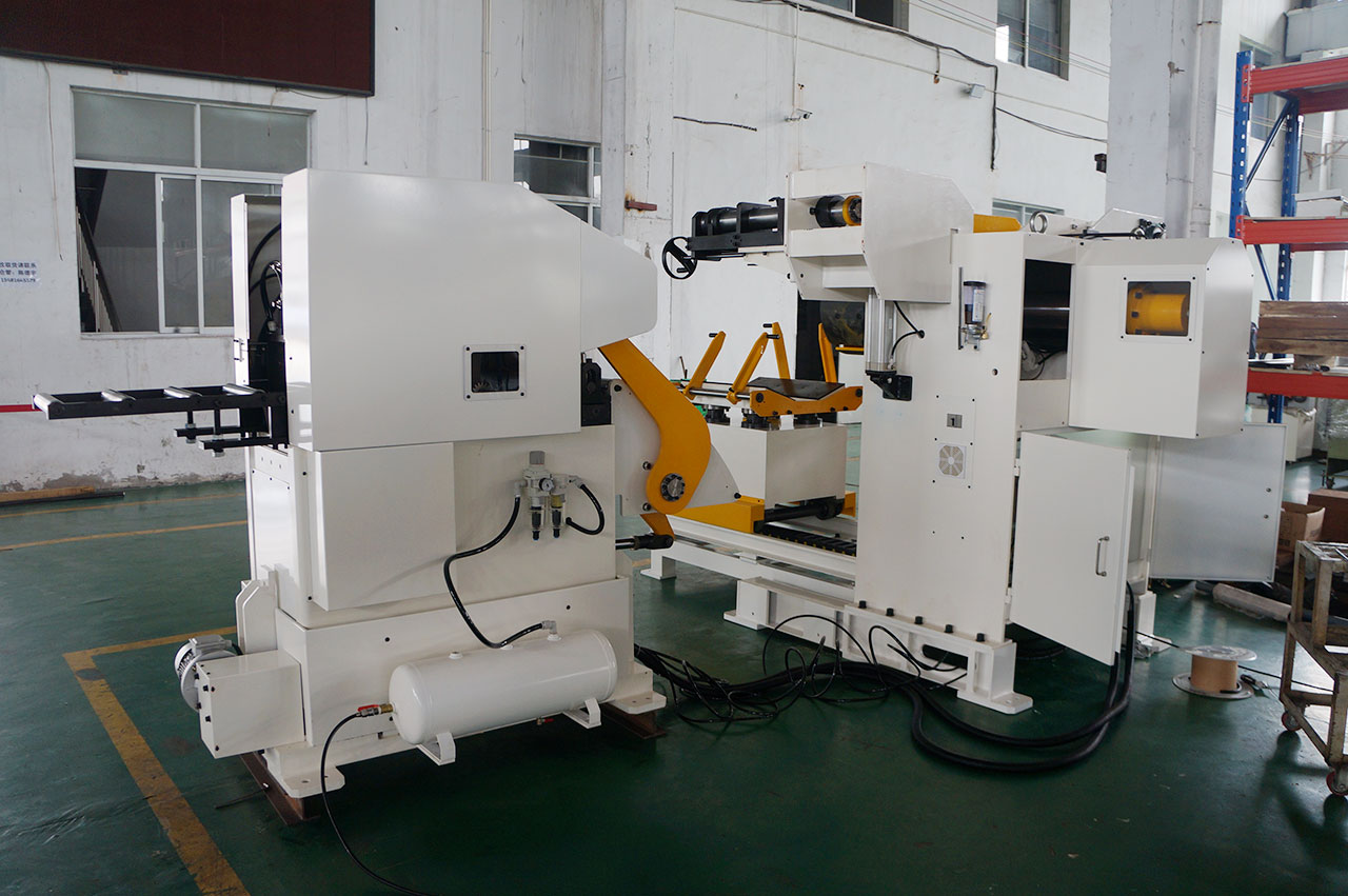 山西三合一送料機(jī)廠家 山西三合一送料機(jī)廠家