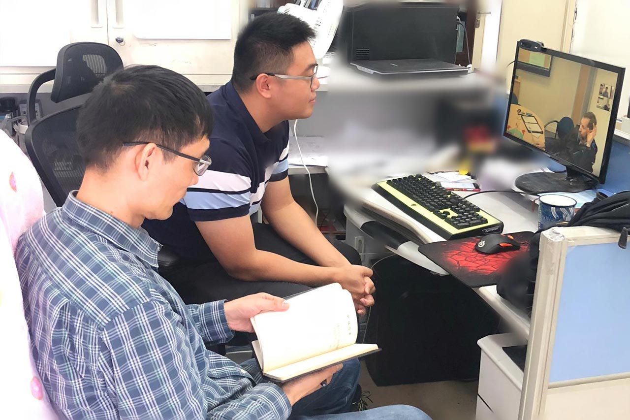 與國外客戶視頻溝通 與國外客戶視頻溝通