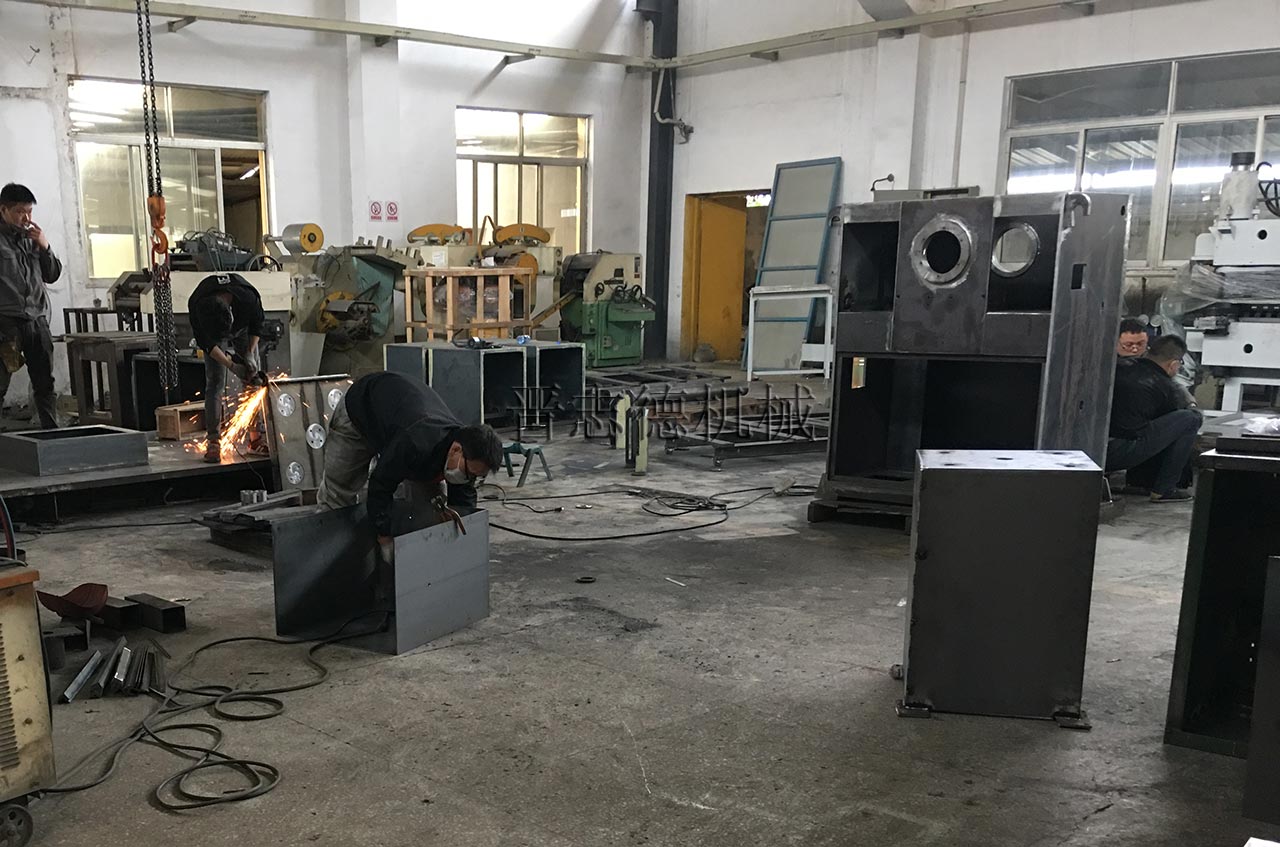 沖床送料機焊接,沖床送料機清磨 沖床送料機焊接,沖床送料機清磨