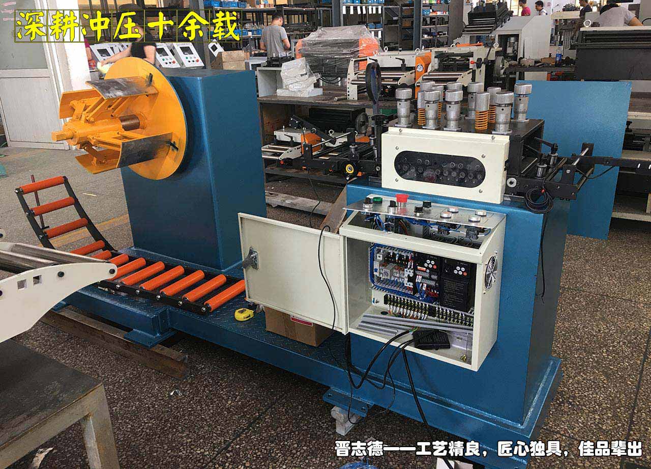 沖床送料機(jī)設(shè)備佳品輩出 沖床送料機(jī)設(shè)備佳品輩出