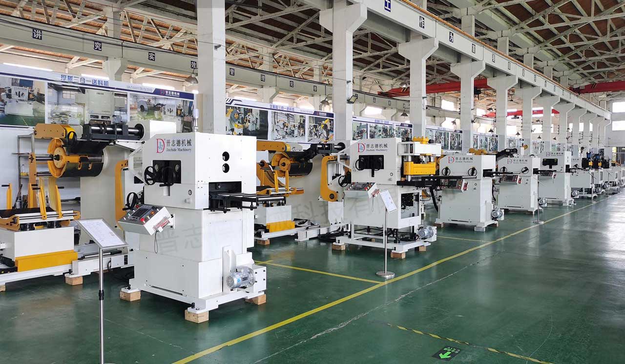 三合一送料機焊接噴涂 三合一送料機焊接噴涂