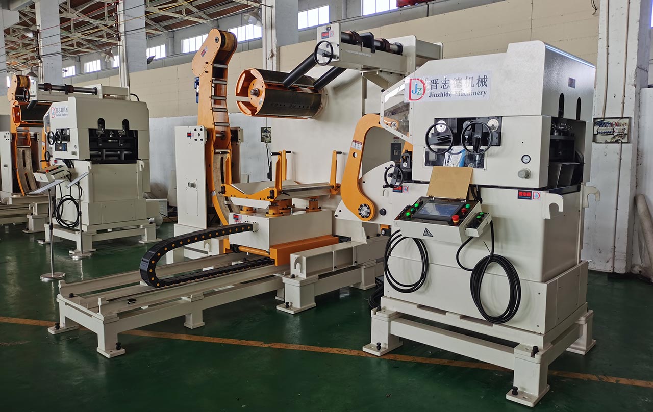 浙江客戶驗收三合一送料機 浙江客戶驗收三合一送料機