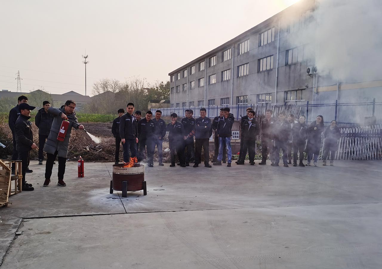 江蘇送料機(jī)廠消防疏散演練