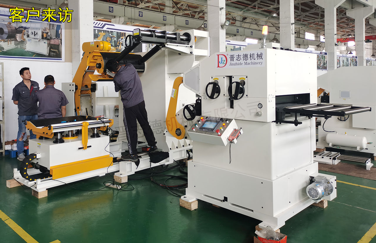 二合一料架兼整平機出貨徐州 二合一料架兼整平機出貨徐州