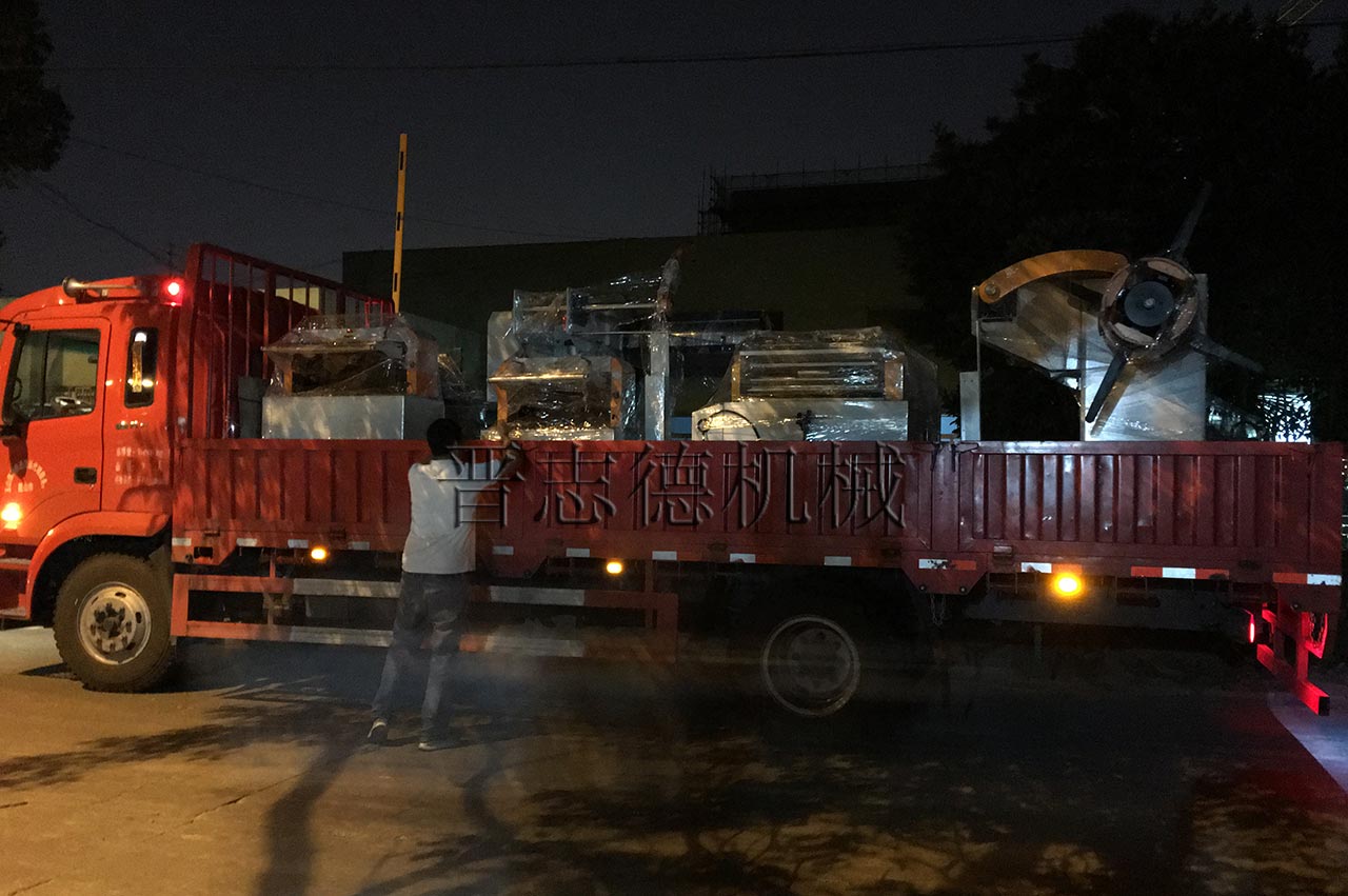 NC伺服送料機夜間出貨,NC伺服送料機夜間出貨