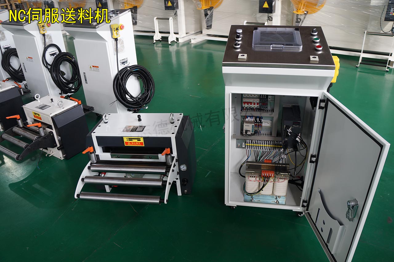 英國數控送料機 英國數控送料機