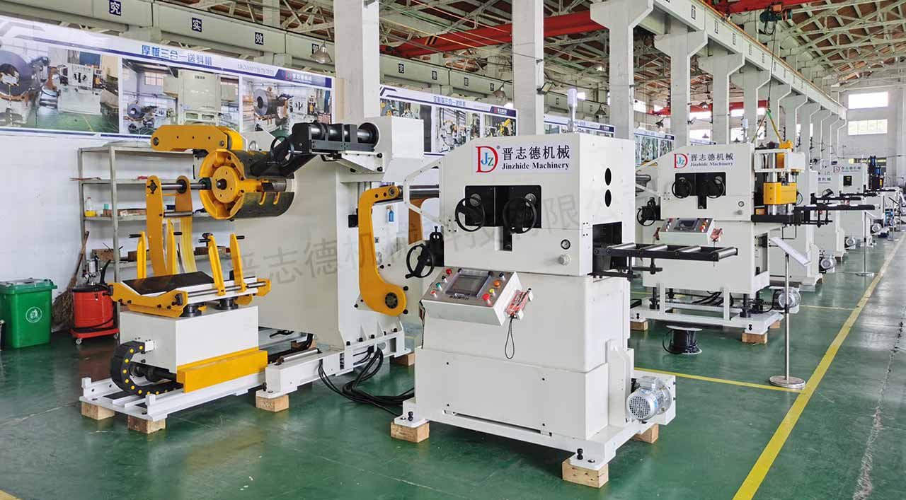 后勤增援三合一送料機生產 后勤增援三合一送料機生產