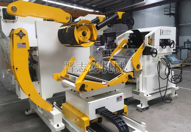 中板三合一送料機 中板三合一送料機