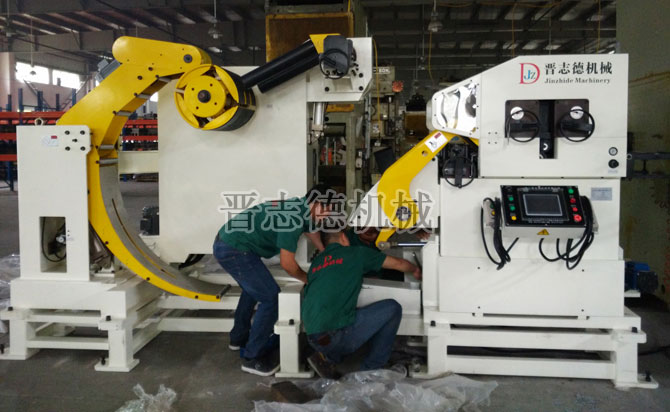 三合一送料機裝配 三合一送料機裝配