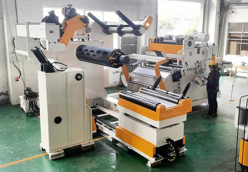 高張力三合一送料機圖片 高張力三合一送料機圖片